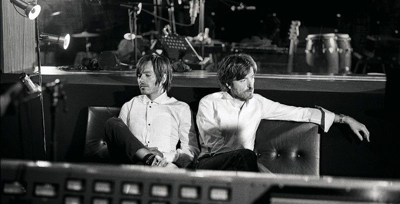 Air Moon Safari