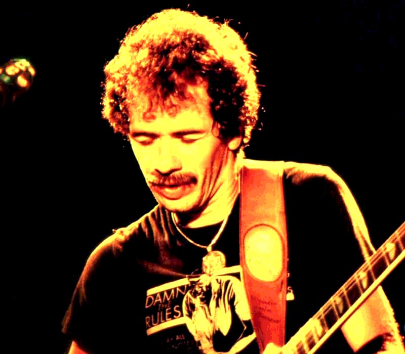 Lire la suite à propos de l’article Carlos Santana, guitariste aux riffs extatiques et pionnier du Latino-Rock