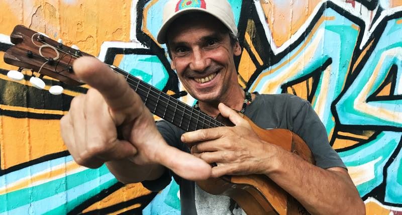 Manu Chao Clandestino