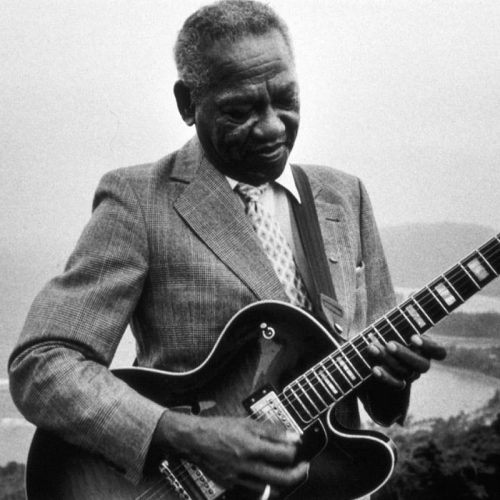 Lire la suite à propos de l’article Ernest Ranglin, un pan entier de l’histoire jamaïcaine