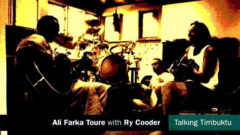 Lire la suite à propos de l’article Talking Timbuktu (Ali Farka Touré, Ry Cooder), à la confluence des blues