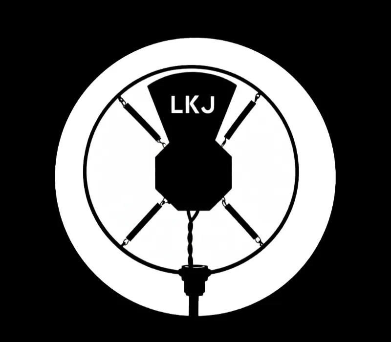 Lire la suite à propos de l’article Linton Kwesi Johnson Forces Of Victory, dub poésie ultra réaliste